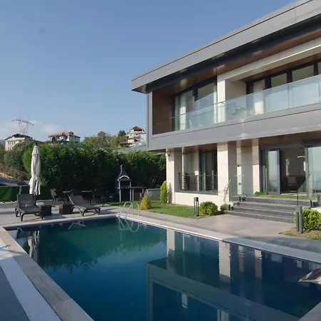 Jasmine Sapanca With Heated Pool *