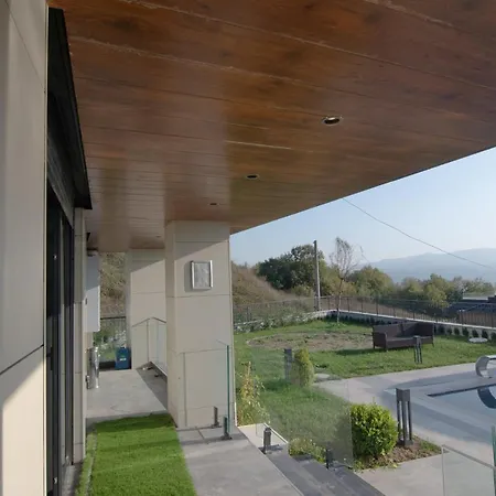 Jasmine Sapanca With Heated Pool