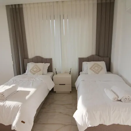 Jasmine Sapanca With Heated Pool *